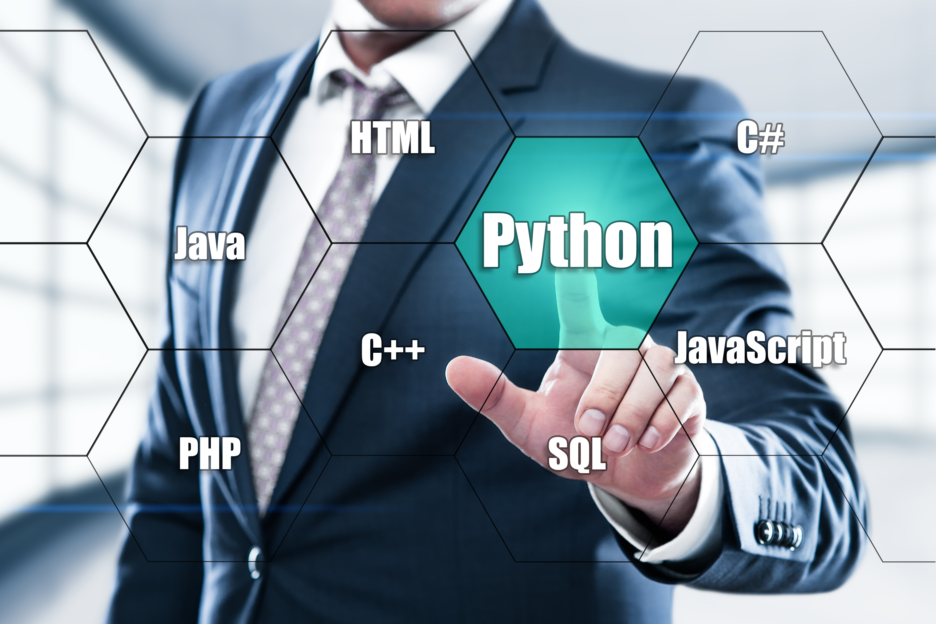 Rao lương khủng nhưng doanh nghiệp vẫn khó tuyển lập trình viên Python, tại sao?