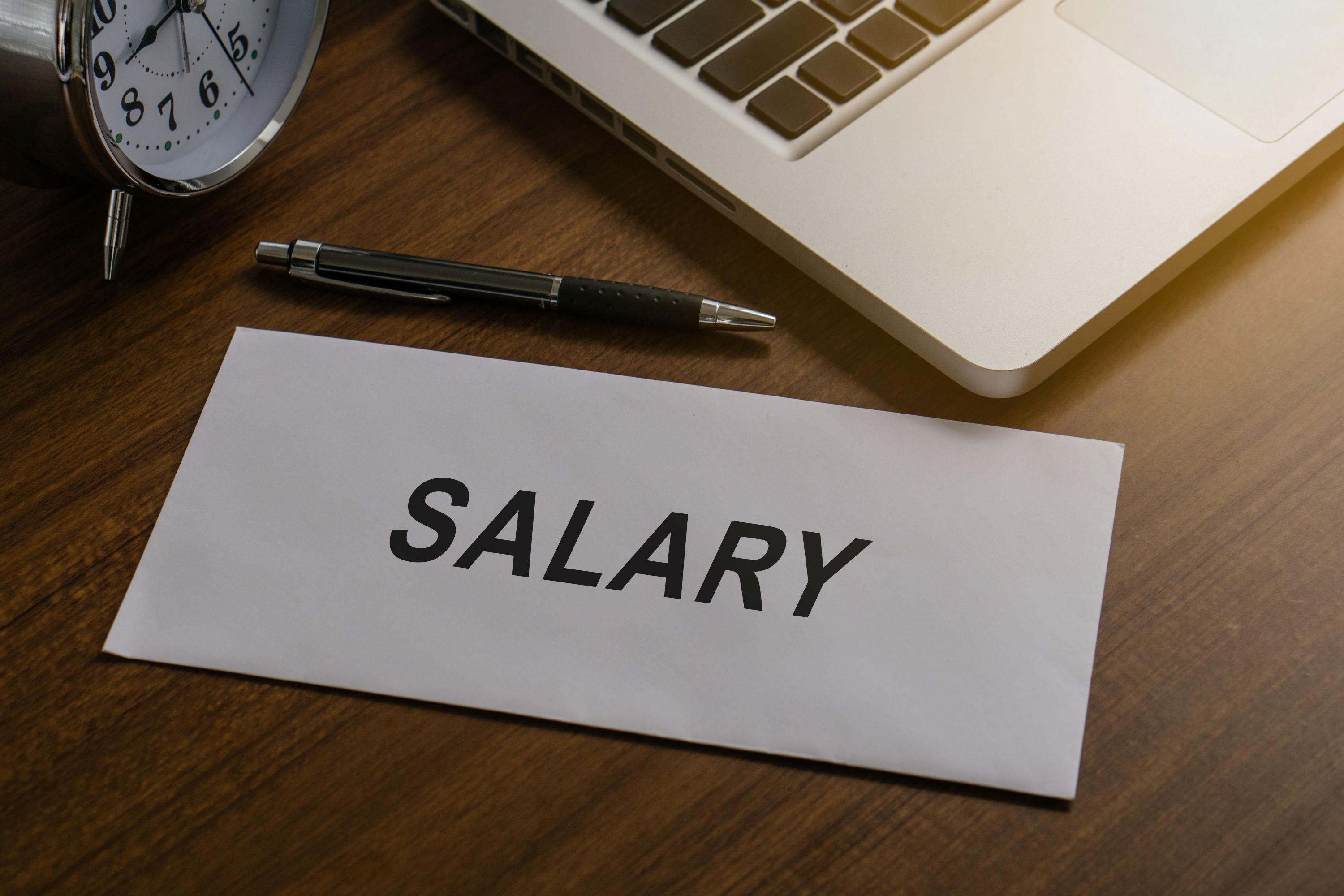 Advantages and disadvantages when receiving net salary